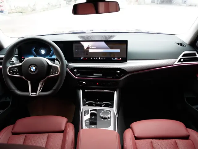 BMW 3 Series — Фото автомобиля 5