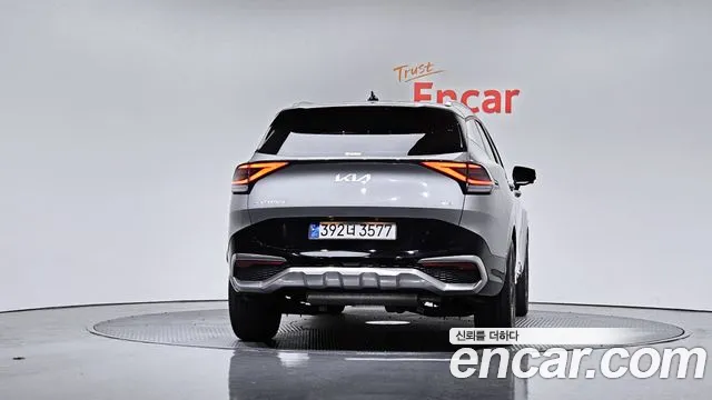 Kia Sportage Sportage 5-е поколение Бензин 1.6 Turbo 4WD — Фото автомобиля 4
