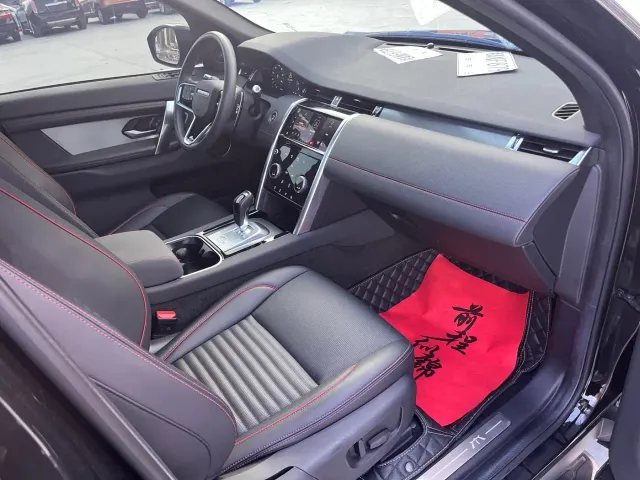 Land Rover Discovery Sport — Фото автомобиля 22
