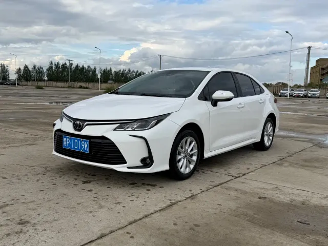 Фотография автомобиля — Toyota Corolla