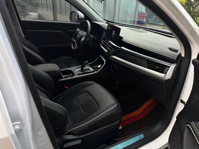 Haval H6 — Фото автомобиля 9