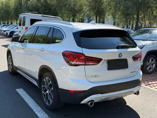 BMW X1 — Фото автомобиля 4
