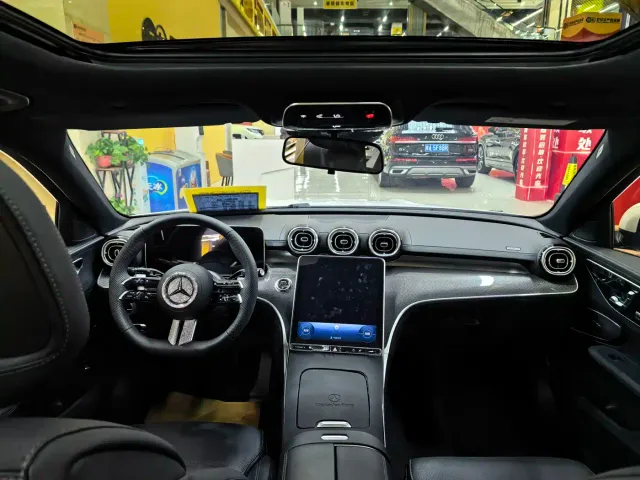 Mercedes-Benz C-Class — Фото автомобиля 8