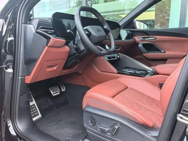 Audi Q5L — Фото автомобиля 11