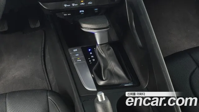 Hyundai AVANTE Новый Avante (CN7) — Фото автомобиля 9