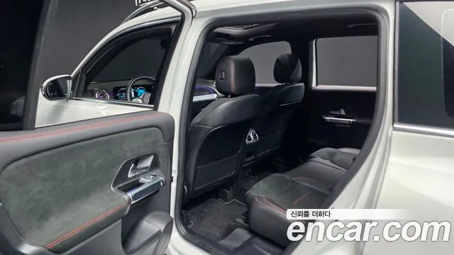 Mercedes-Benz GLB-Class — Фото автомобиля 20