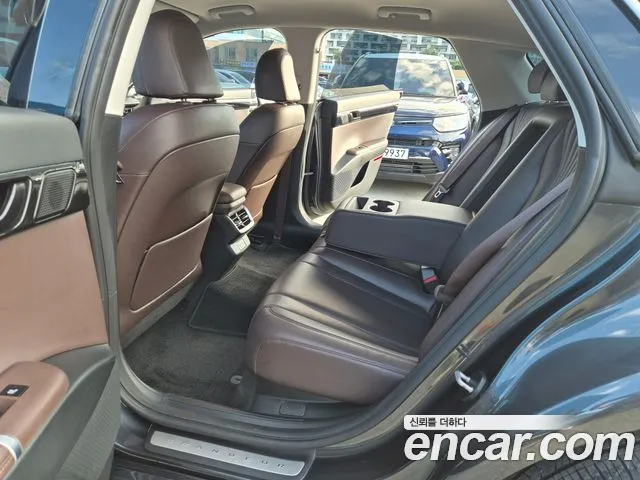 Hyundai Grandeur GN7 — Фото автомобиля 13