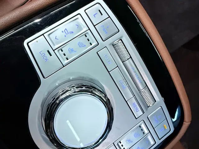 Genesis G80 — Фото автомобиля 13