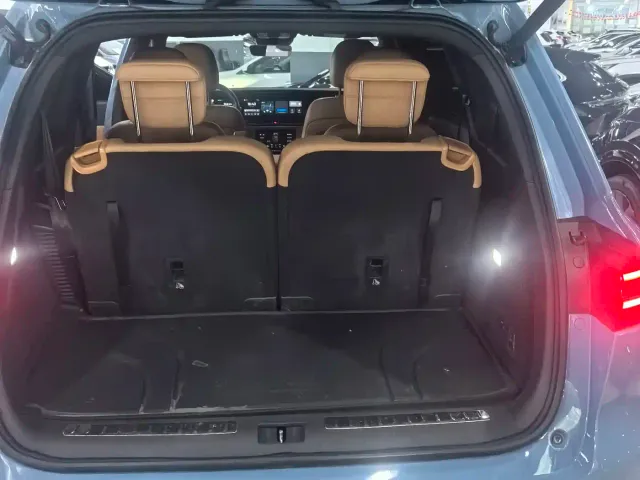 Li Auto ONE — Фото автомобиля 7