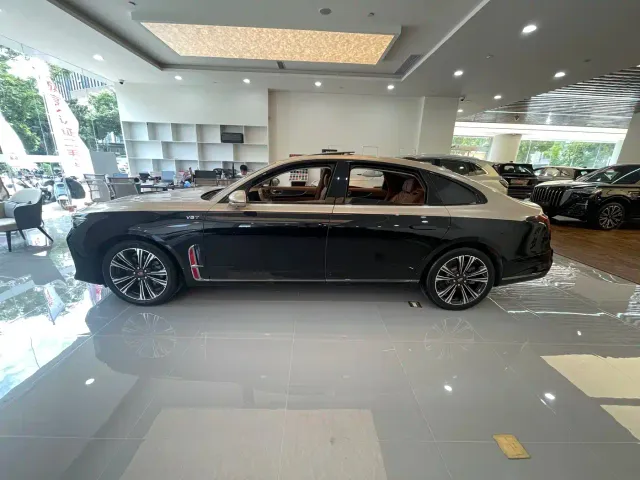 Hongqi H9 — Фото автомобиля 4