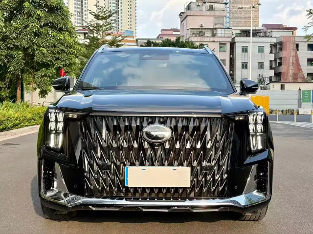 GAC Trumpchi GS8 — Фото автомобиля 2