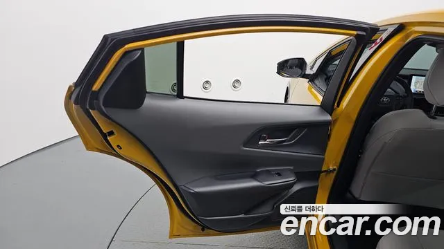 Toyota Prius 5th Gen — Фото автомобиля 14