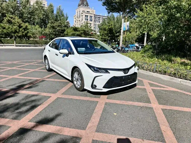 Toyota Corolla — Фото автомобиля 4