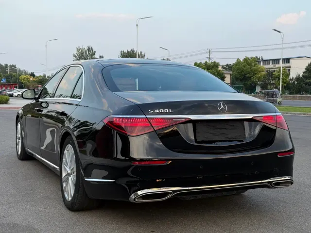 Mercedes-Benz S-Class — Фото автомобиля 5