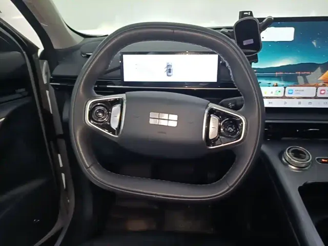 Geely Galaxy E5 — Фото автомобиля 10
