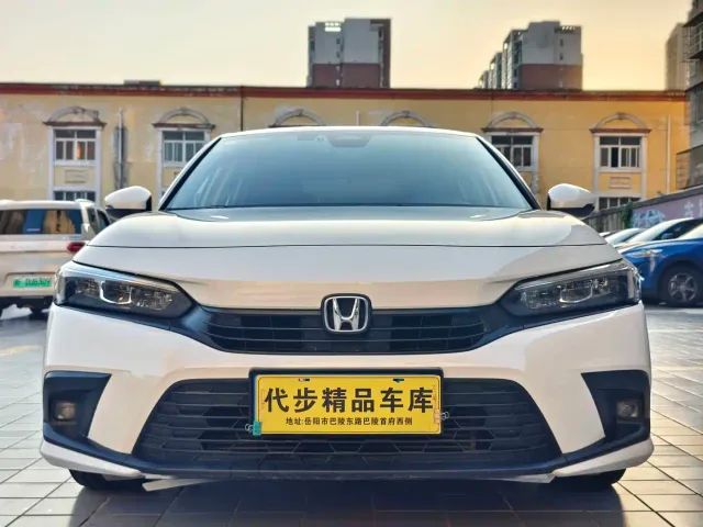 Honda Civic — Фото автомобиля 2