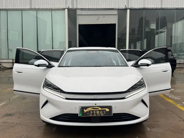 BYD Qin L — Фото автомобиля 16