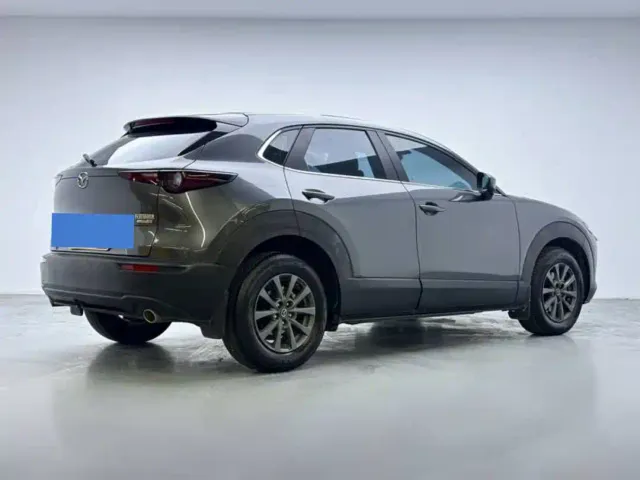 Mazda CX-30 — Фото автомобиля 6