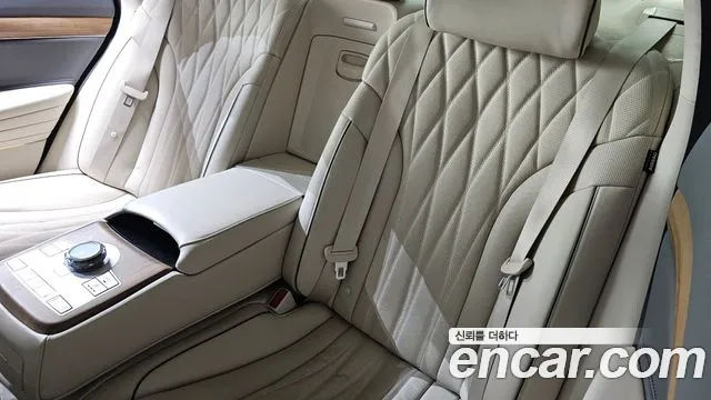 Genesis G80 Бензин 2.5 турбо AWD — Фото автомобиля 25