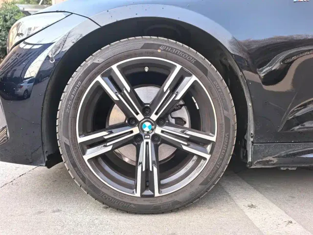 BMW 3 Series — Фото автомобиля 14