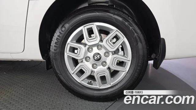 Hyundai Staria — Фото автомобиля 6