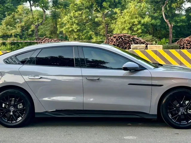 BYD Han — Фото автомобиля 16