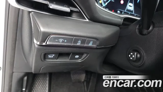 Genesis GV80 — Фото автомобиля 20