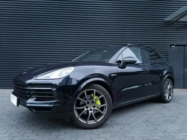 Porsche Cayenne — Фото автомобиля 2