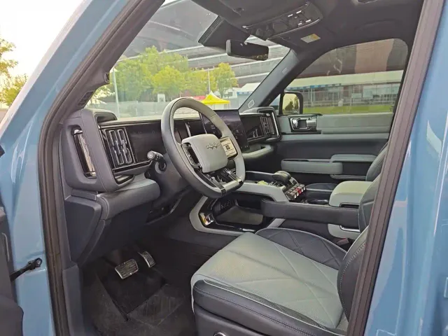 BYD FangChengBao Leopard 5 — Фото автомобиля 6