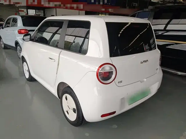 Changan Lumin — Фото автомобиля 4