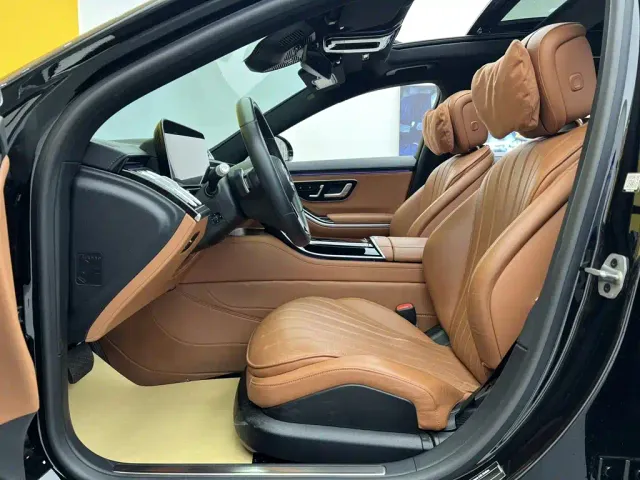 Mercedes-Benz S-Class — Фото автомобиля 17
