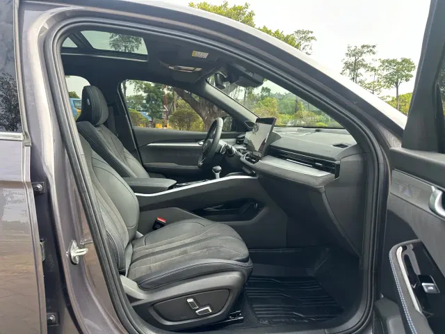 Geely Xingrui — Фото автомобиля 10