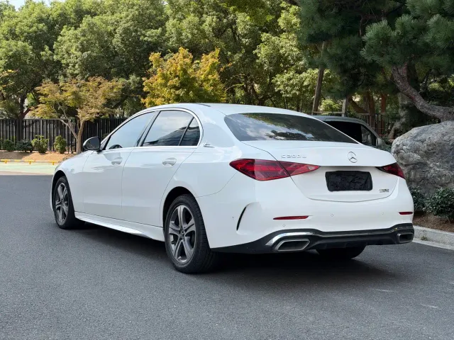 Mercedes-Benz C-Class — Фото автомобиля 17
