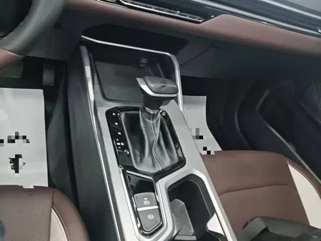 Geely Emgrand — Фото автомобиля 13