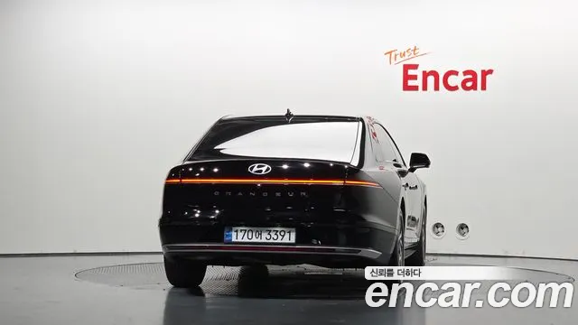 Hyundai Grandeur GN7 — Фото автомобиля 4