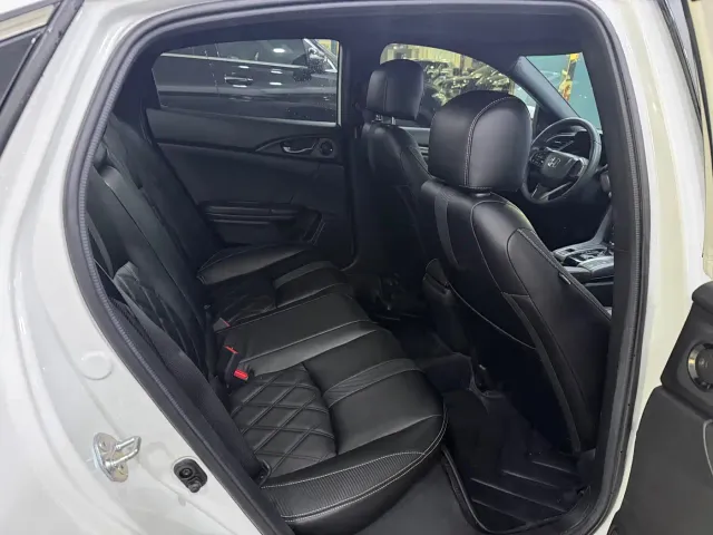 Honda Civic — Фото автомобиля 4