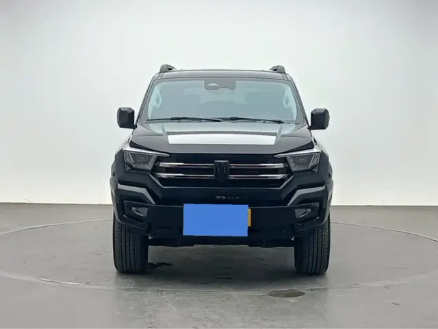 Tank Tank 400 New Energy 2024 Hi4-T Off-Road Edition — Фото автомобиля 2
