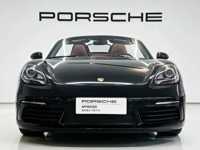 Porsche 718 — Фото автомобиля 2