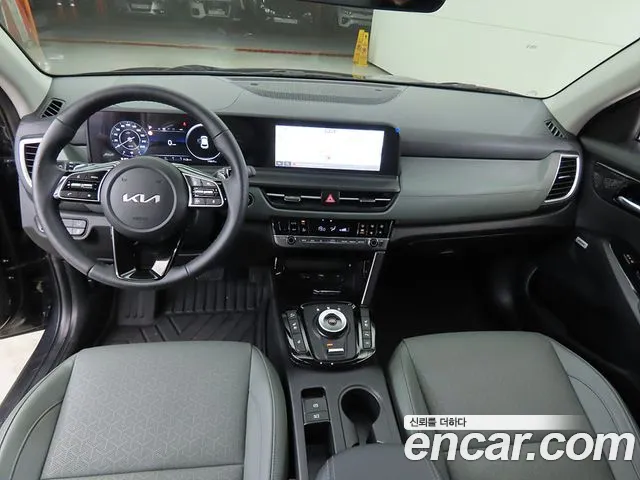 Kia Seltos — Фото автомобиля 7