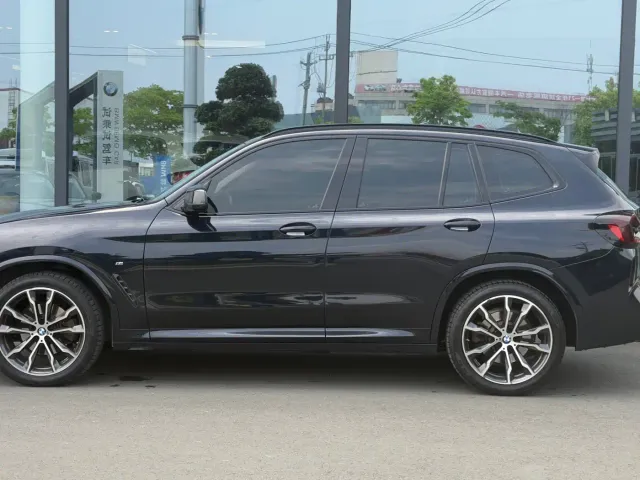 BMW X3 — Фото автомобиля 9