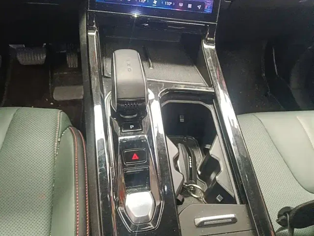 Geely Boyue — Фото автомобиля 13