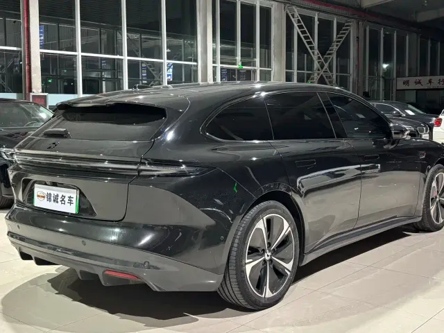 Nio ET5 Touring — Фото автомобиля 4