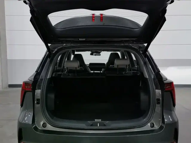 Changan CS75 Plus — Фото автомобиля 16