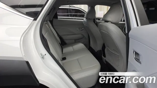 Hyundai Kona SX2 — Фото автомобиля 18