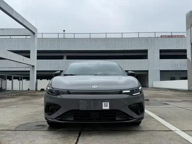 Leapmotor Lafa 5 — Фото автомобиля 2