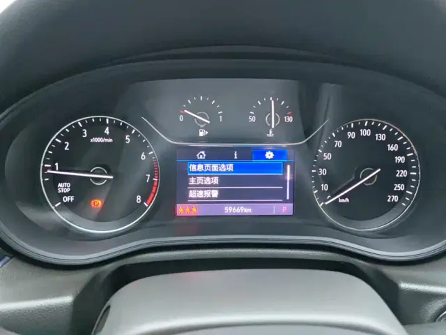 Buick Regal — Фото автомобиля 14