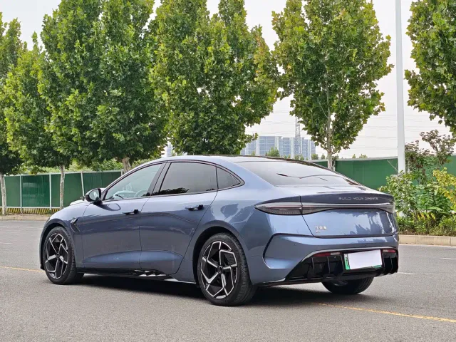 BYD Seal — Фото автомобиля 10