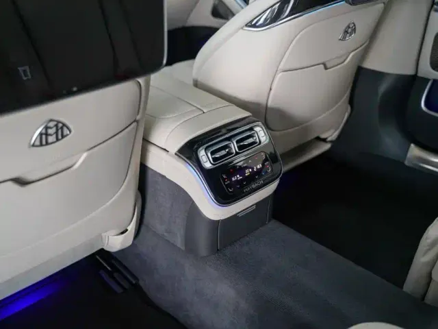 Mercedes-Benz Maybach S-Class 2023 S 480 4MATIC — Фото автомобиля 13