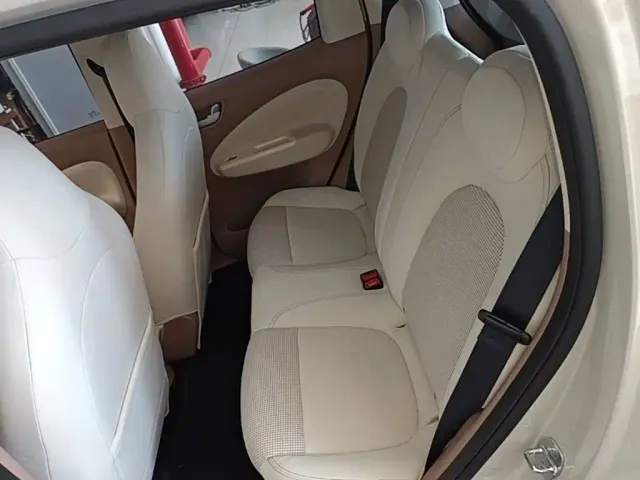 Wuling Hongguang Mini EV — Фото автомобиля 16