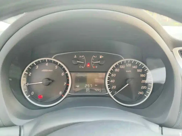 Nissan Sylphy — Фото автомобиля 15